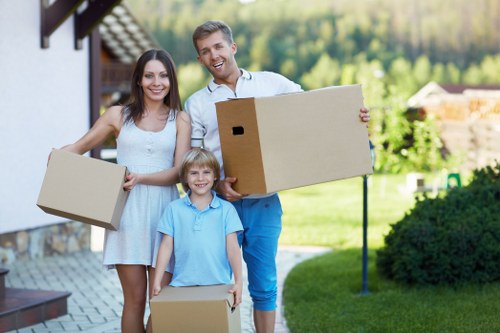 Southwark Removals team organizing a home move in Southwark